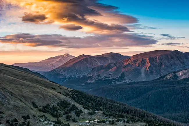 Gore Range Trail Ridge Road Sunrise on an Estes Park Photo Tour